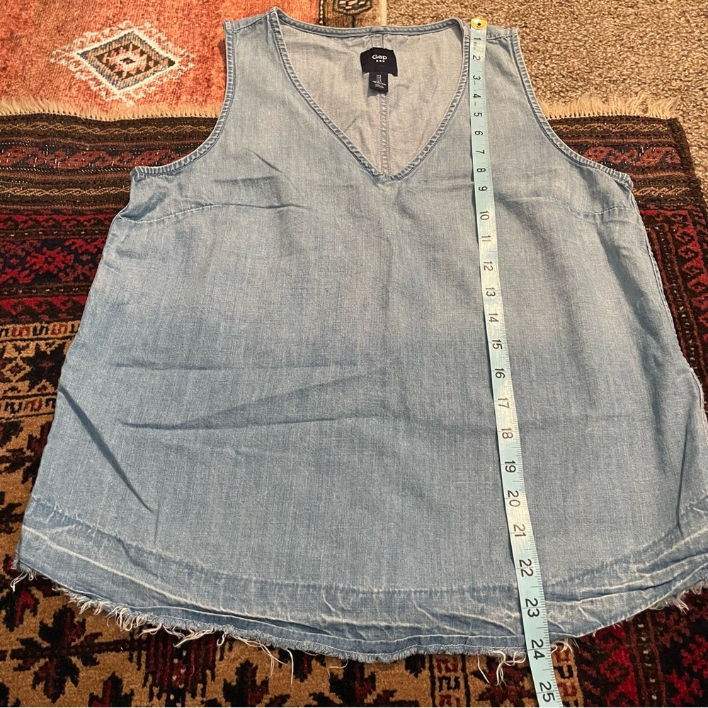 GAP chambray tank - Picture 8 of 9